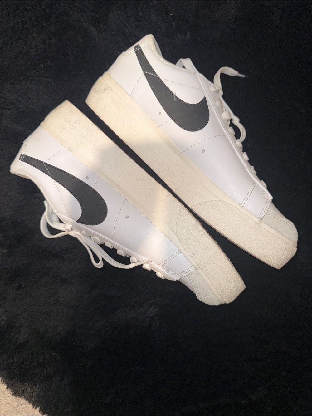 Nike Blazer Low Platform Women's Sneakers – Size 9.5 - Picture 6 of 12